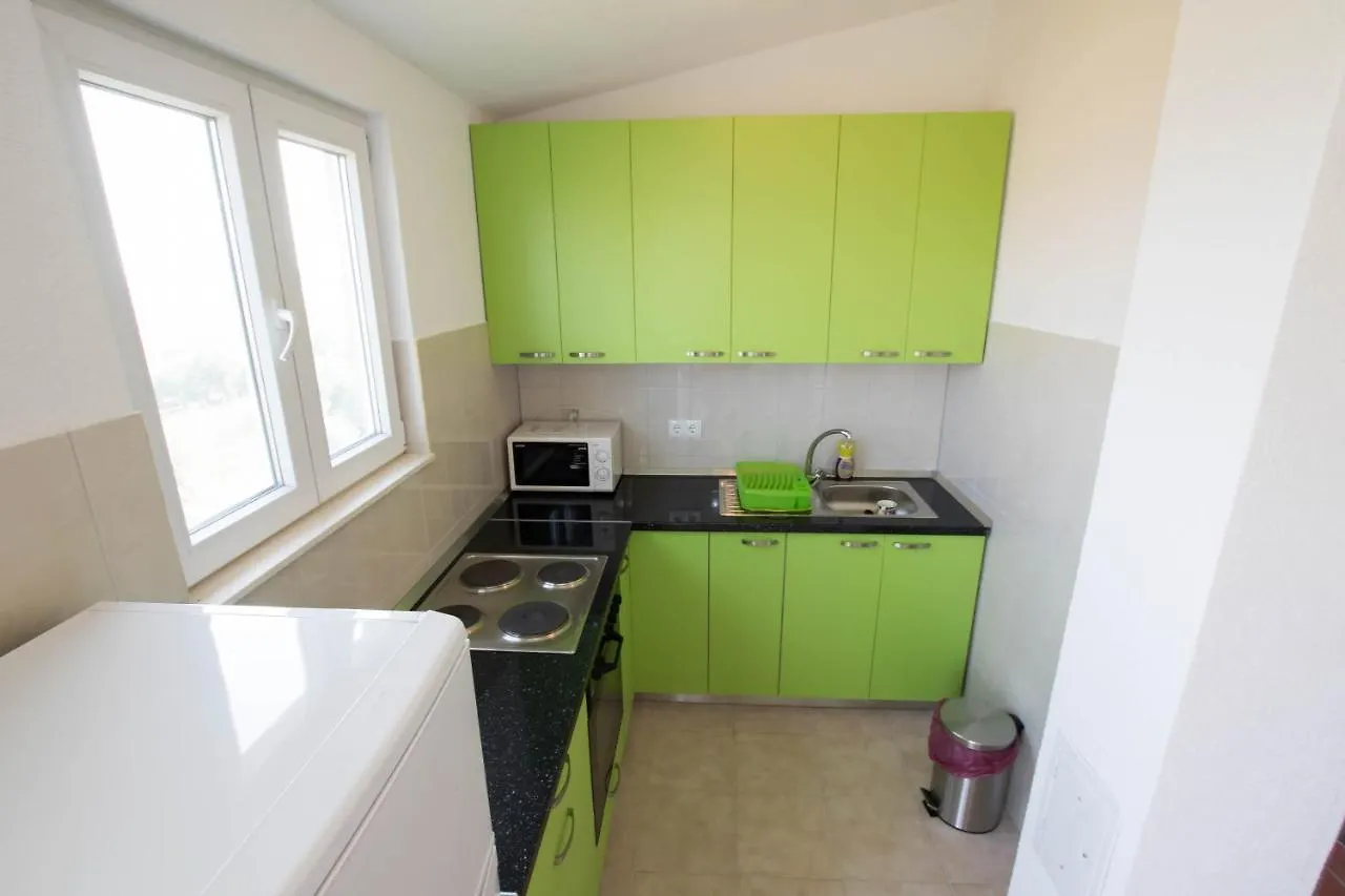Apartment Andrea Trogir